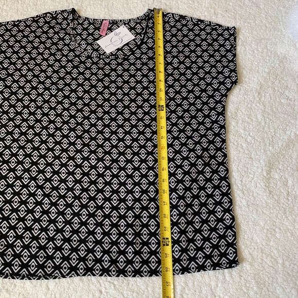 Passion Fruit 100% Polyester Blouse - Picture 5 of 6